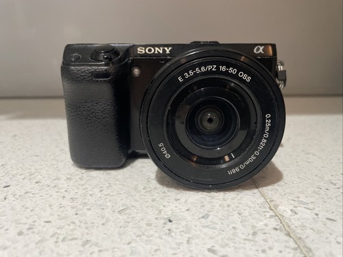 SONY Alpha NEX-7 F3.5-5.6 18-55mm Mirrorless Camera - Bild 2 von 8