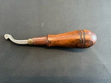 Vintage C.S. Osborne Leather Edge Creaser Tool Wood Handle USA