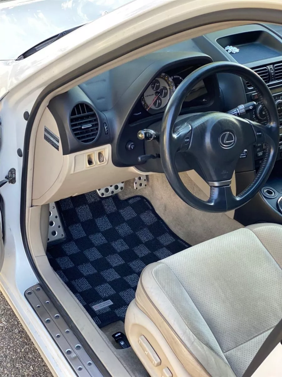 2004 lexus on sale is300 floor mats