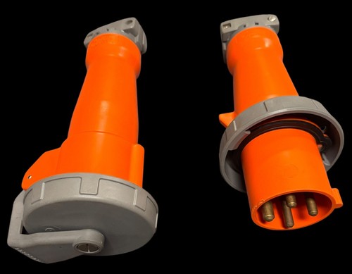 Hubbell Hbl460p12w / HBL460c12w Iec Pin And Sleeve Plug,3P,4W,60A,250V pair - Picture 1 of 5