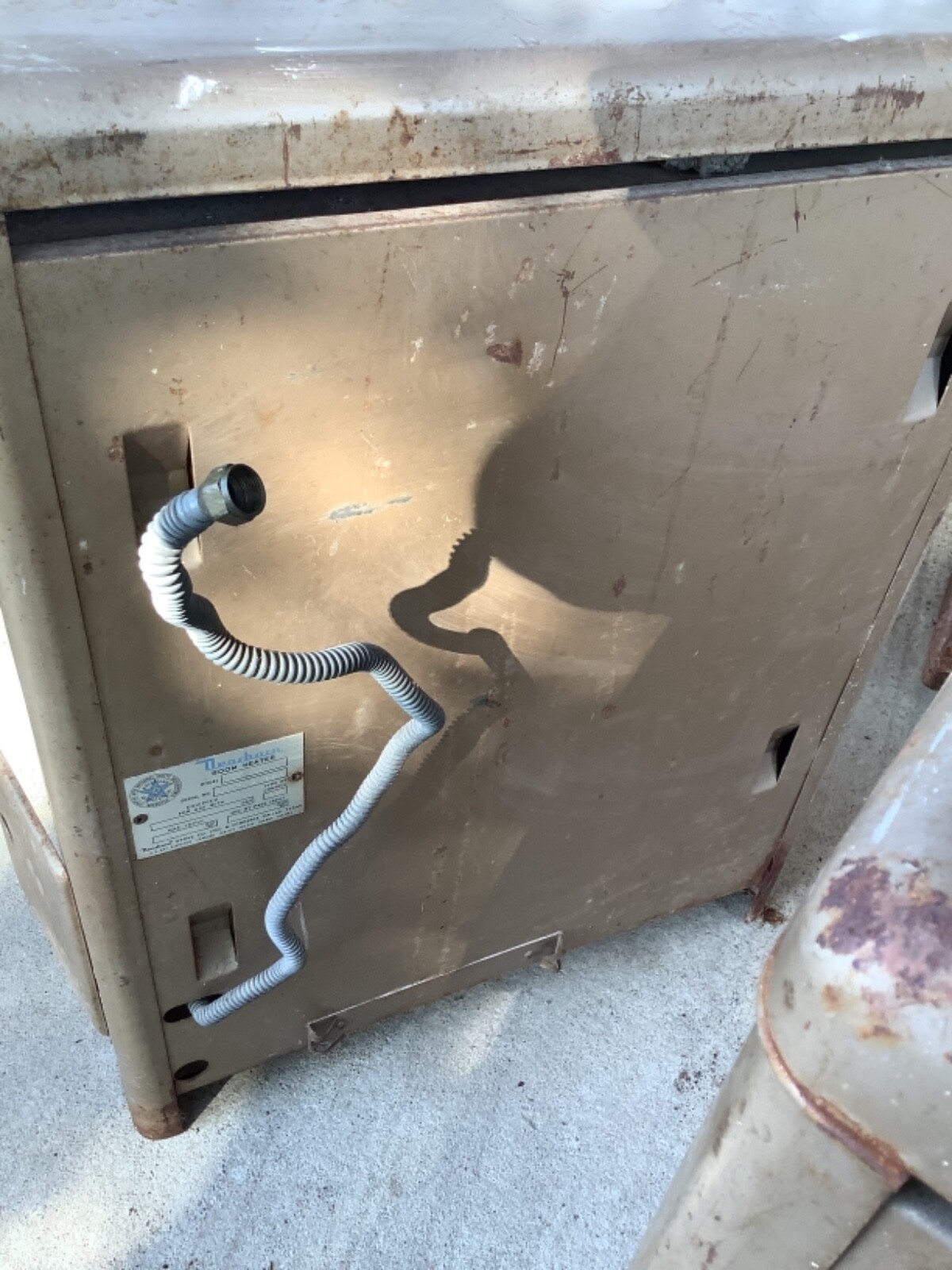 Vintage Dearborn Room space Heater 35,000 BTU Natural Gas with grates