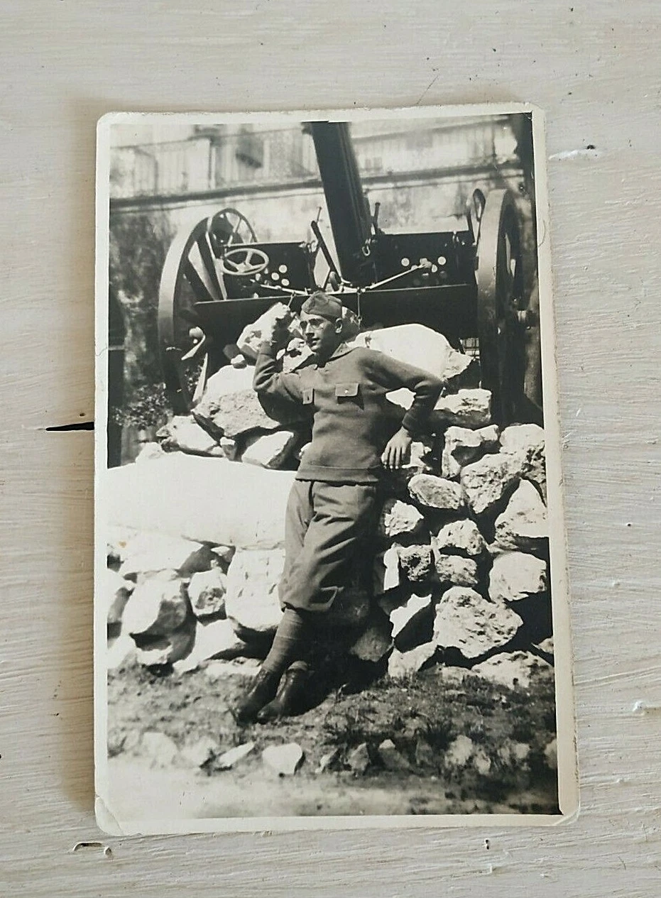 Photo 1/2