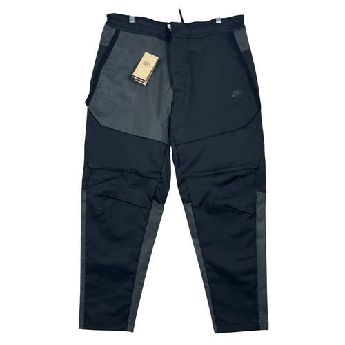 Nike Sportswear Men's Large 36 Tech Pack Reflective Unlined Black Cargo Pants