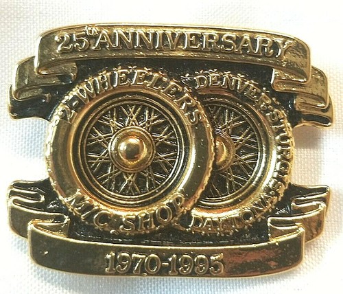 25 ANIVERSARIO 2 RUEDAS M/C TIENDA DENVER STURGIS DAYTONA 1970-1995 PIN DE SOLAPA - Imagen 2 de 7