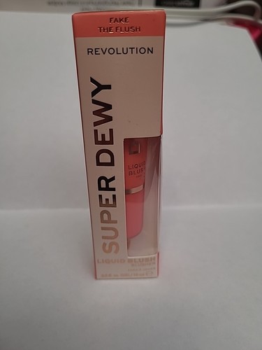 REVOLUTION SUPER DEWY LIQUID BLUSH shade FAKE THE FLUSH - Bild 1 von 7