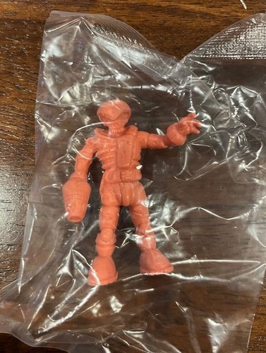 OMFG Non-Regular-Series Figures, Painted Prototypes, Artist Editions, Limited Ed - Picture 14 of 24