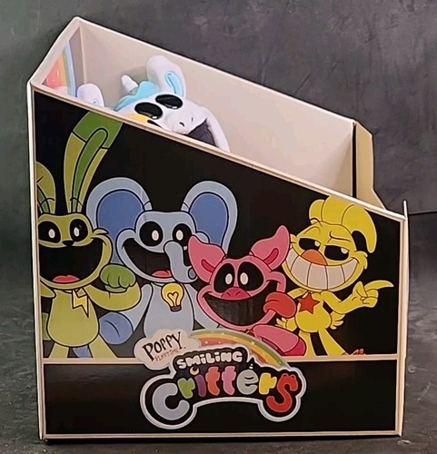 8" POPPY PLAYTIME Smiling Critters DOGDAY CRAFTYCORN with retail display case - Picture 3 of 4