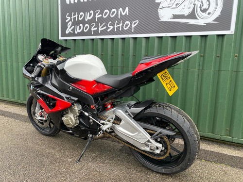 BMW S 1000 RR 2010 Gen 1 Track and Road Bike Daytime MOT and V5 26k - Picture 6 of 15