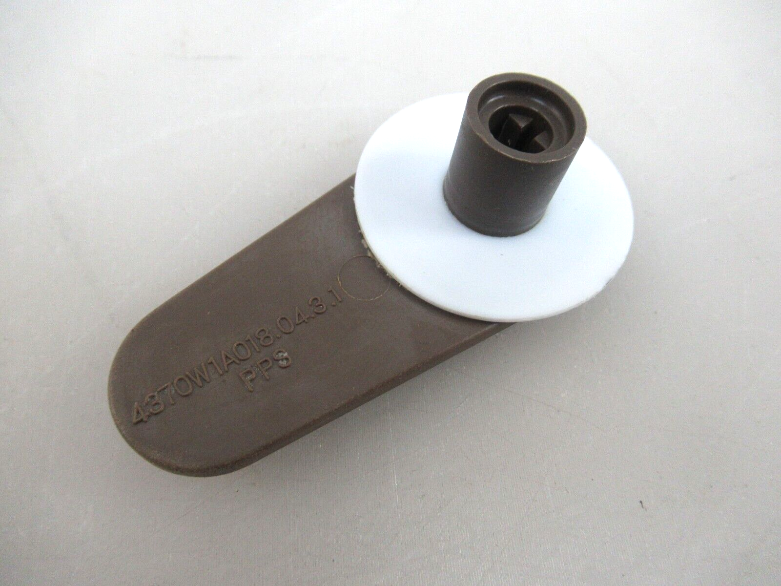 Kenmore EZ Glide Microwave Turntable Motor Coupler 4351W1A002-image