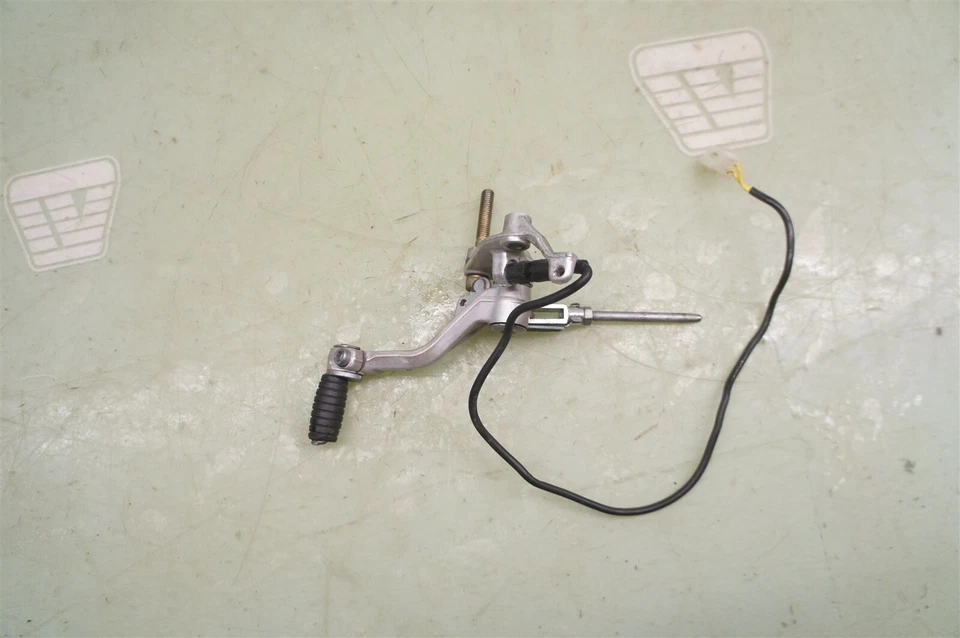 Aprilia RSV 1000 RSV1000 RSV1000R 1000R 2004 *2251 pedal de freno Foto 2 de 4