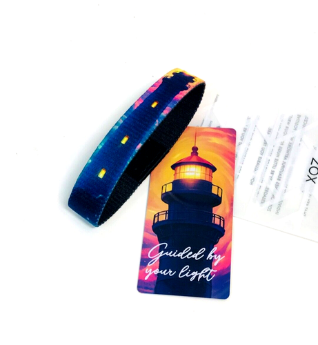 ZOX *GUIDED BY YOUR LIGHT* Silver Single Medium NIP Wristband w/Card LIGHTHOUSE - Picture 2 of 3