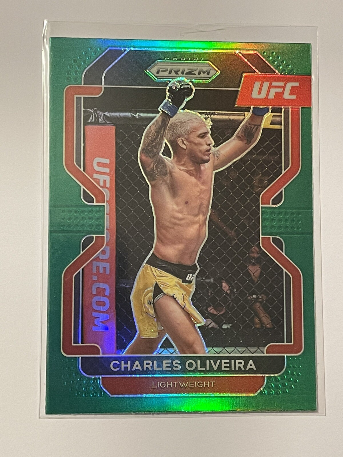 Charles Oliveira UFC 2022 Panini Prizm Green Prizm SP Card #189 CHAMPION 🇧🇷