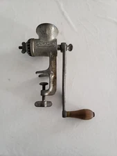 Vintage Landers Frary & Clark Manual Meat Grinder Universal No 1 USA USED