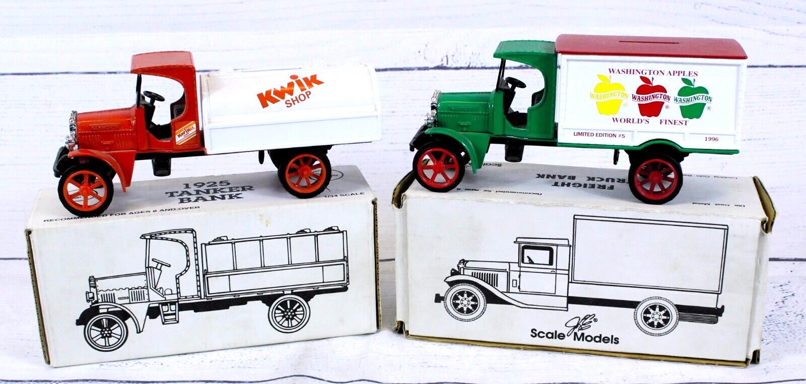 Lot Of 2 Ertl Kenworth Die Cast Truck Banks Kwik Shop & Washington Apples NIB