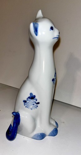 "Estatuilla de gato vintage de cerámica de 5,5"" de alto floral azul y blanco" - Imagen 3 de 9