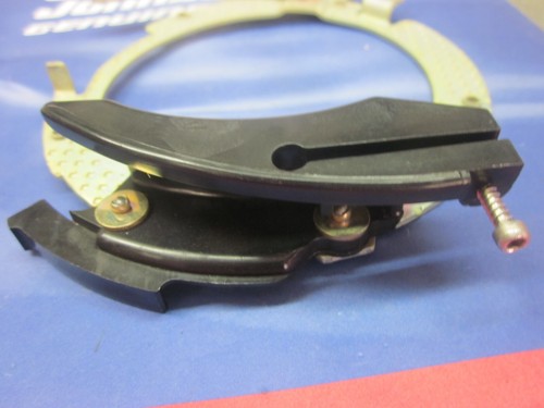 JOHNSON EVINRUDE 6 HP Y 8 HP ENLACE DE RETENCIÓN Y PLACA DE LEVA 395937 1988-1990 NUEVO - Imagen 3 de 4