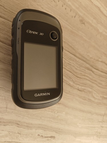 Garmin eTrex 30 Handheld GPS - Picture 2 of 10
