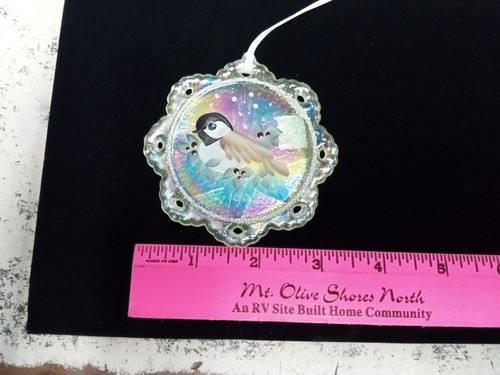 Fenton Hand Painted Opalescent 1997 Bird Ornament GREEN GLASS - Picture 21 of 22