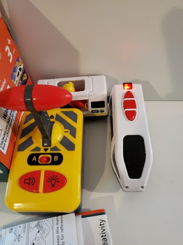 Remote Control Tram Set Light Up Noise Battery Operated - Picture 3 of 10