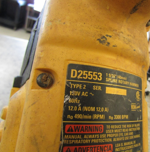 DeWalt 1-9/16 Spline Rotary Hammer Drill D25553 - Picture 3 of 9