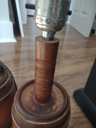 Vintage Rustic Barrel Table Lamps Wood & Metal Bands Farmhouse Cabin Decor 13" - Picture 6 of 6