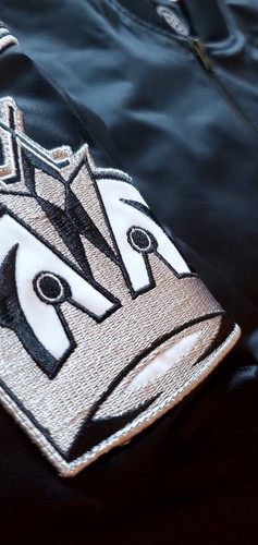 Los Angeles Kings Mitchell & Ness Lightweight Satin Bomber Jacket Sz Medium 👑 - Picture 4 of 16