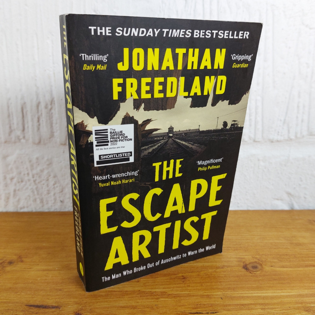 The Escape Artist: The Man Who Broke... — Jonathan Freedland