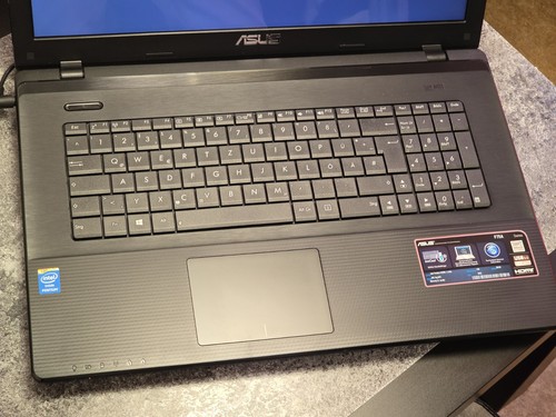 ASUS F75A / X75A1 Laptop 17,3"–Windows 10 Pro, Top Zustand, Bereit zum Arbeiten! - Bild 5 von 13