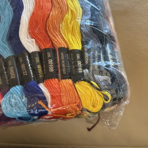 J. & P.  Coats Embroidery Thread Floss Various Colors Lot of 105 skeins NEW - Picture 4 of 6