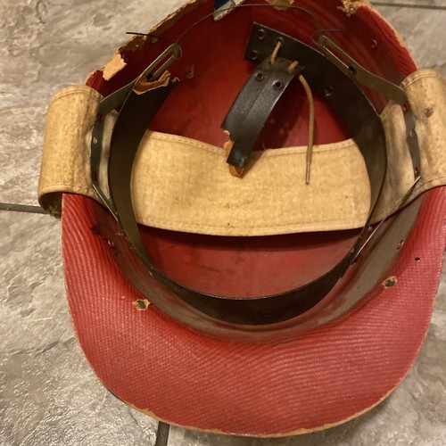 VINTAGE ALL AMERICAN CHEVROLET ALL AMERICAN SOAP BOX DERBY HELMET - some damage - Picture 16 of 24