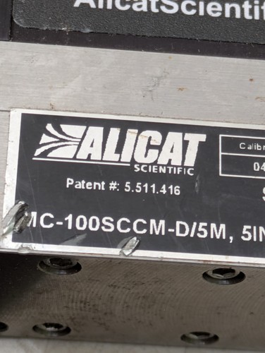 Alicat Scientific M-100SCCM-D/5M digitales pneumatisches Durchflussmessgerät - Bild 3 von 3
