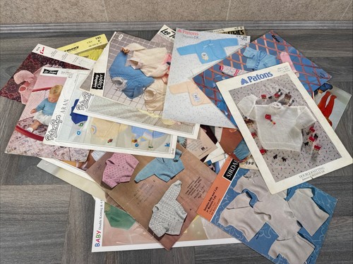 X52 Babies Knitting Patterns 80's 90's Patons, Robins, Sirdar, Coats, Joblot - Picture 10 of 10