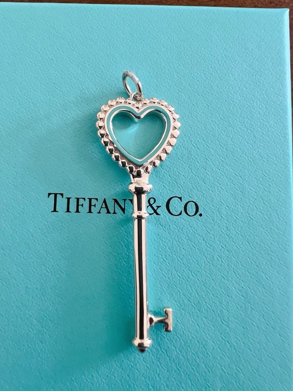 TIFFANY & CO.