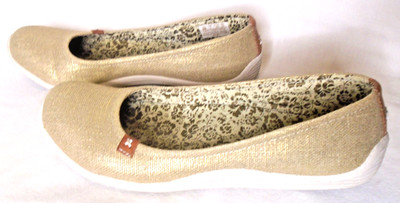 Dr. Scholl's Women's JOLIET Gold Slip On Ballet Flats, Size 8M