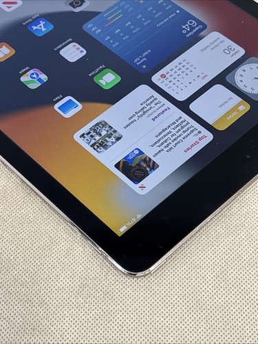 Apple iPad Air 2 64GB, Wi-Fi, 9.7in - Space Gray *Defective HPJ* - Picture 9 of 17