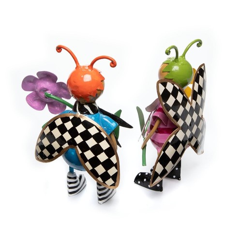Mackenzie Childs Happy Bugs 6.75" Alto Juego de 2 Metal Jardín Nuevo en Caja ¡REGALO! - Imagen 2 de 2