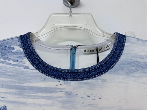 NWT Alice + Olivia Wynell Chateau A Line Mini Dress Blue Toile De Jouy Floral 6 - Imagen 5 de 14