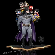 QMX Batman: Family Q-Fig 1/10 DC Comics Statue