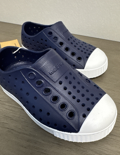 Native Shoes Kids Jefferson WaterProof Slip-ons C6US - Regatta Blue/White-NWT - Picture 2 of 9