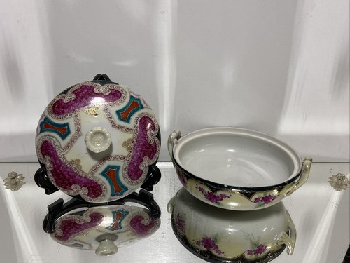 VTG. Antique Japanese Covered Bowl Decor. Purple Green W/ White Moriage Signed - Picture 12 of 18