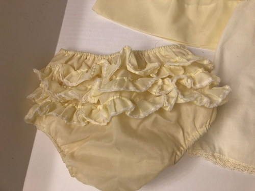 Honeysuckle Vintage 1950's Yellow baby dress & Bloomers size 9 mo. - Picture 2 of 9