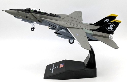 F-14 (F-14B) Tomcat VF-103 "Jolly Rogers" US NAVY 1/100 Scale Diecast Model - Picture 4 of 8