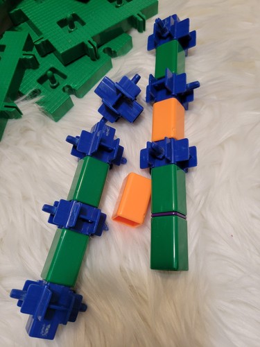 Learning Resources Gears Building 97 Piece Set STEM Spin Kids Toy Educate Manual - Picture 9 of 12