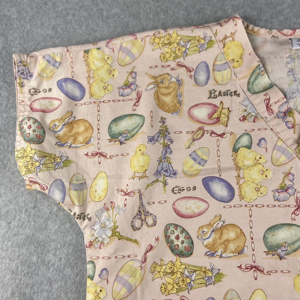 SCRUBS Top Womens Small Pink Easter Bunnies Chicks Medicalwear Made In USA Vtg - Image 2 of 4