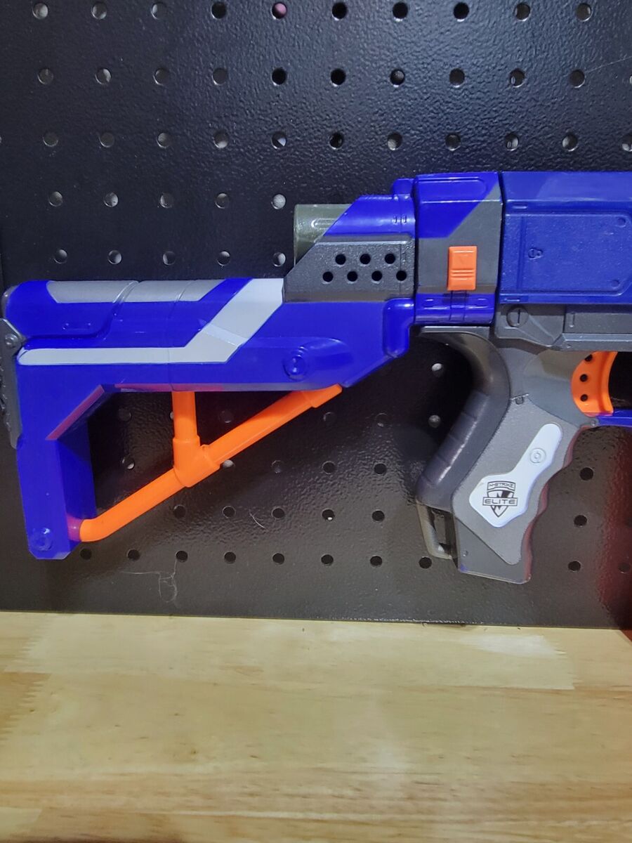 Nerf N-Strike Elite Retaliator Blaster Blue w/ Mag & Scope Nerf N-Strike Elite Retaliator Blaster Blue w/ Mag & Scope