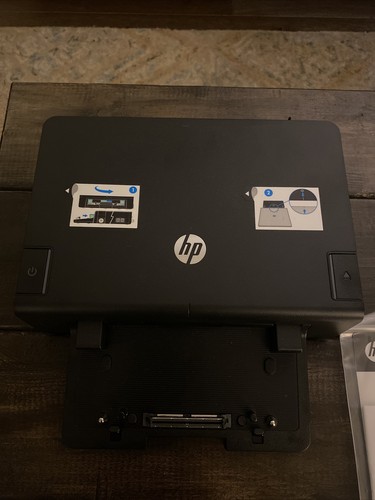 HP Advanced Docking Station w/ 230W Brick Power Adapter - Picture 4 of 6