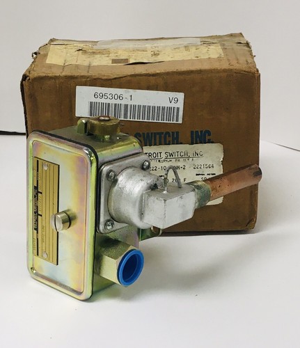 DETROIT SWITCH, INC. MODEL NO. 222-10 CONTROL SWITCH SP/ST 190°-260°F RANGE NEW! - Picture 1 of 12