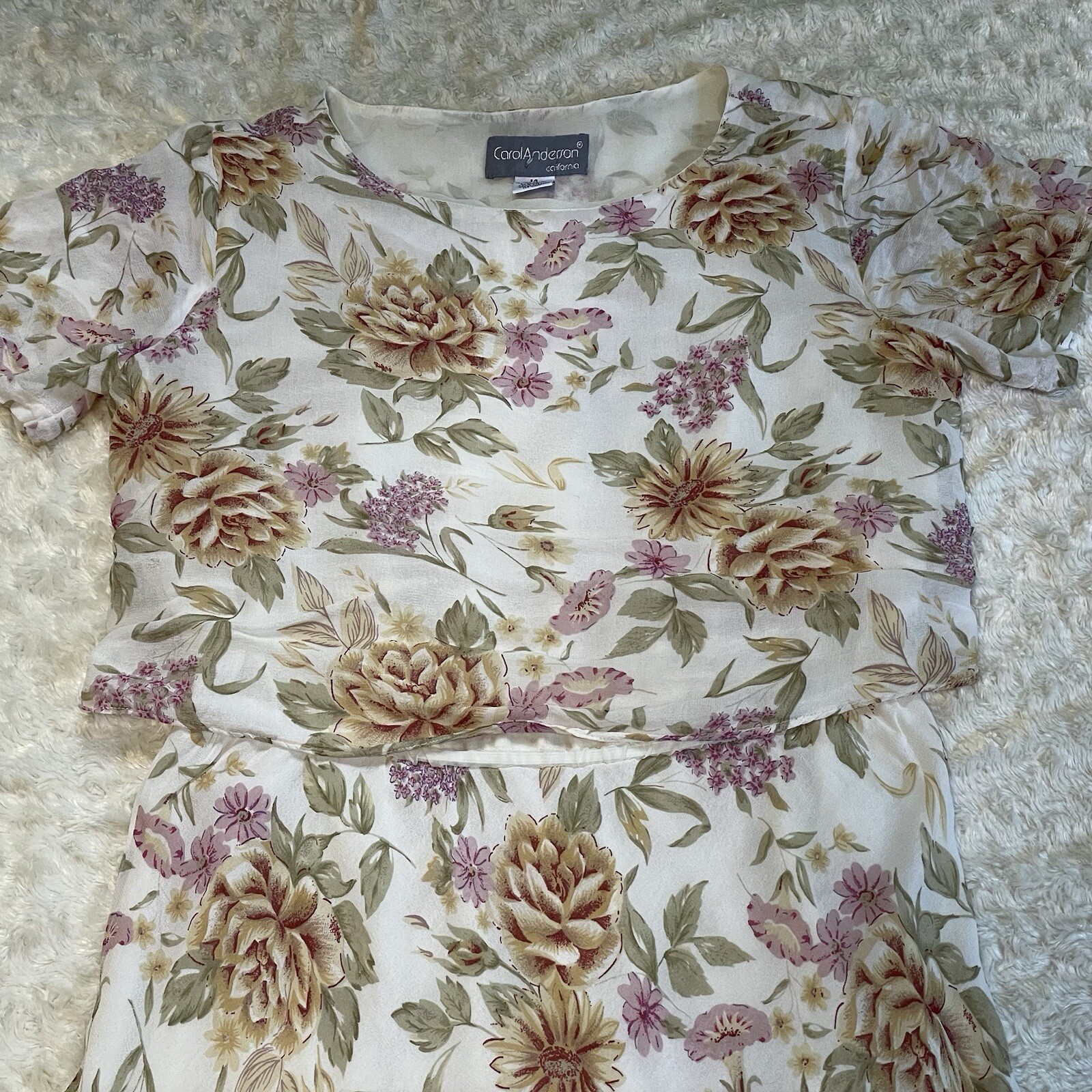 Foto 10 di 18
