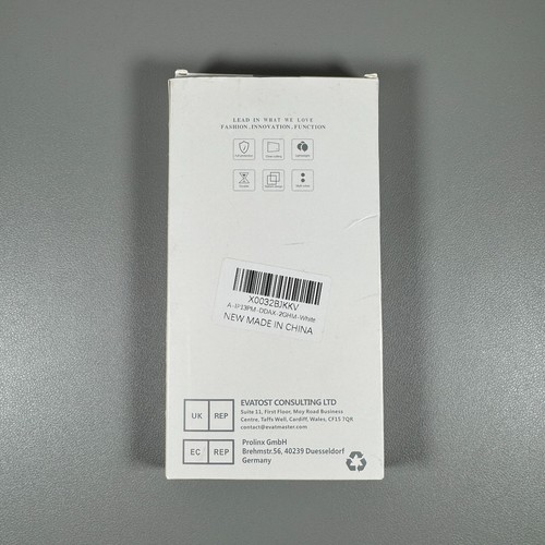 Funda diseñada para iPhone 13 Pro Max -Forrada en Blanco Brillante en Dorado 🤍Corazones Dorados 💛 - Imagen 15 de 15