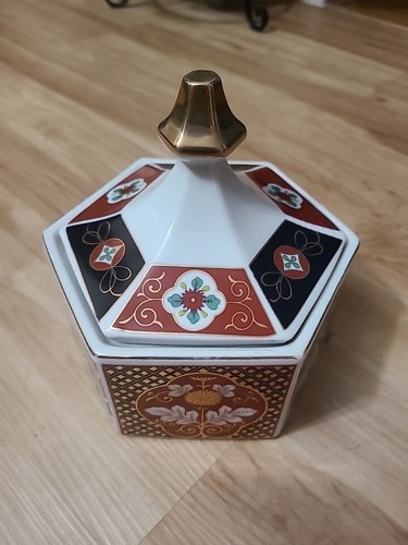 Japanische Imari Porzellan Schmuckschatulle * sechseckige Form Blumenplatten mit Deckel Vintage - Bild 1 von 20